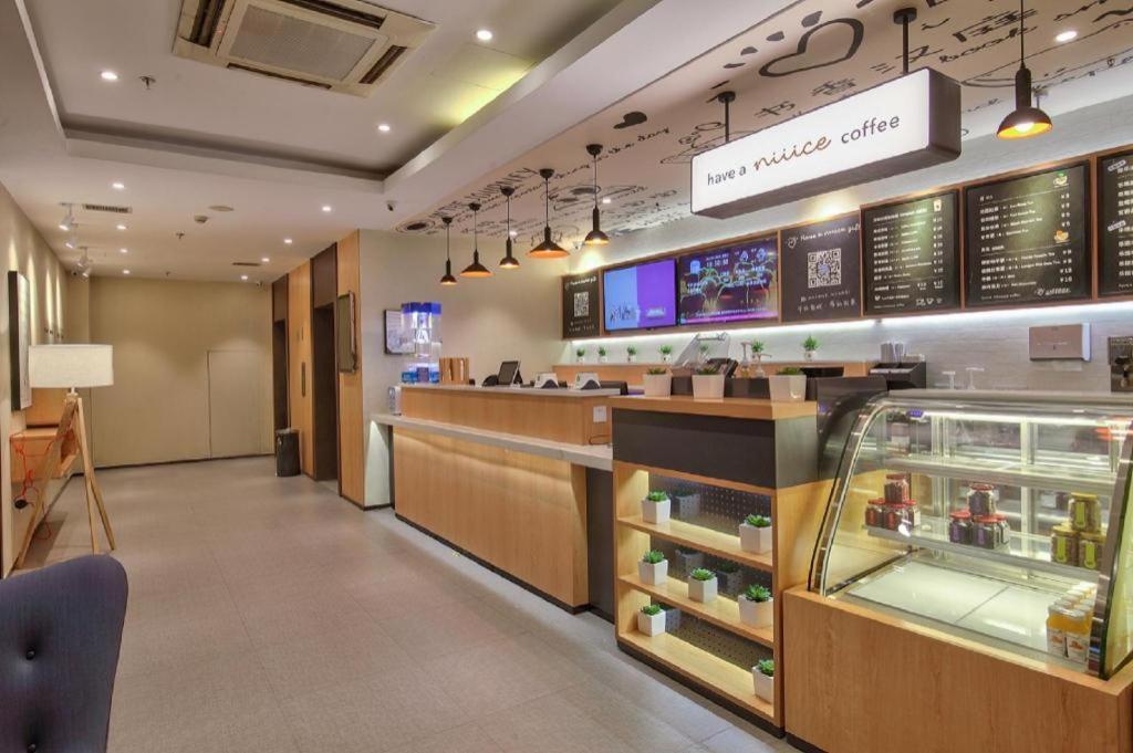 Hanting Hotel Ningbo Tian Yi Square Newbranch Esterno foto